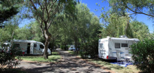 Emplacement camping pour caravanes - Canet en Roussillon