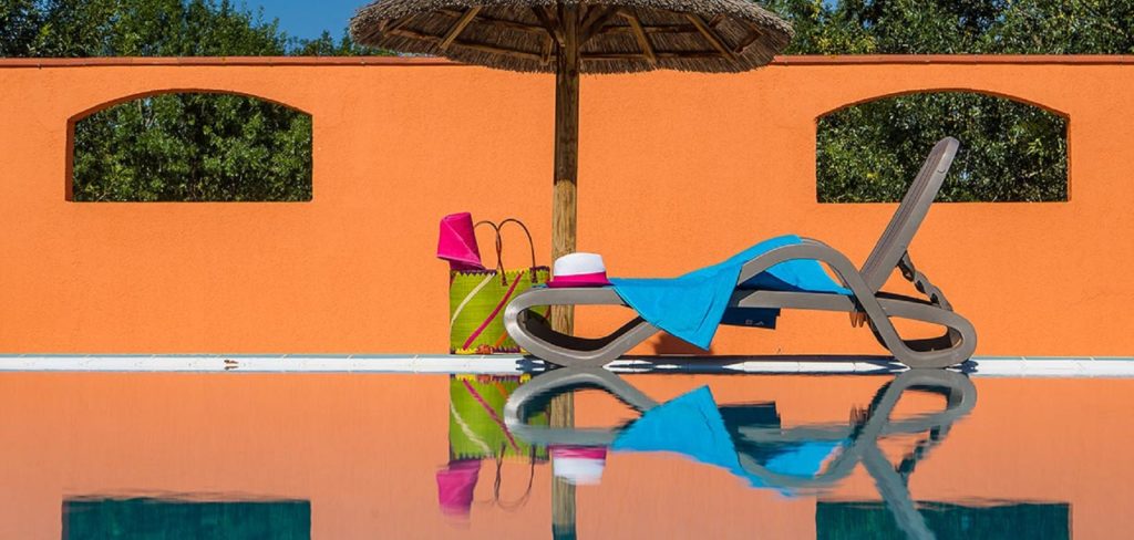 piscine chauffée - camping 4 étoiles proche de la Mediterranée
