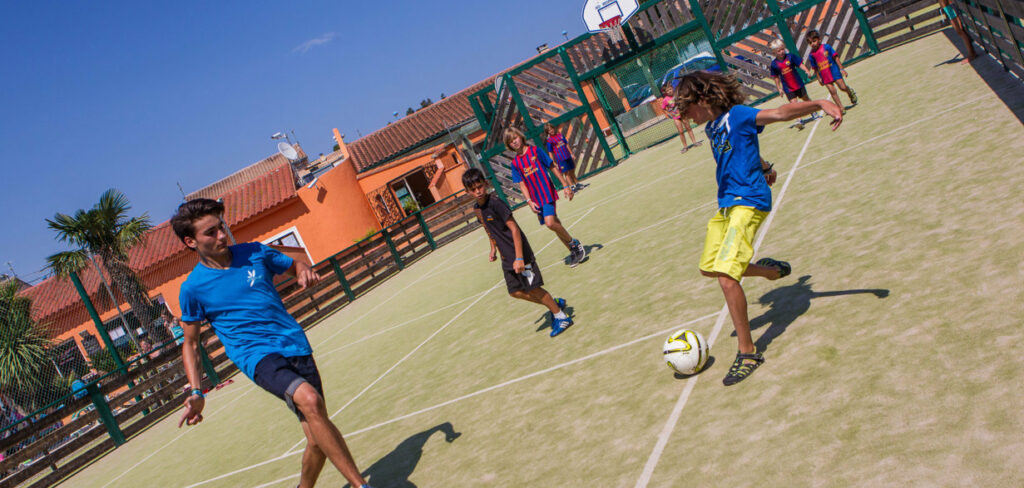 Camping avec terrain de foot à Perpignan