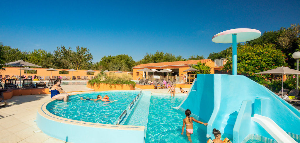 Piscine pour les tout petits au camping Ma Praiire Canet en Roussillon