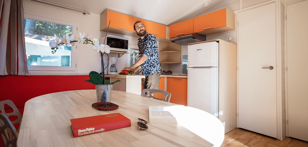 Grand Charme I - mobil home avec cuisine équipée